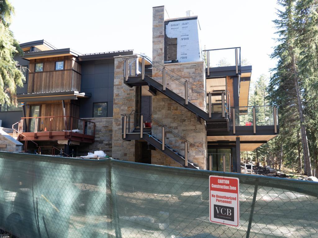 ស្លុតបច្ចេកវិទ្យា: ការបង្កើតនូវវិស័យថ្មីក្នុងការប្រើប្រាស់បច្ចេកវិទ្យា