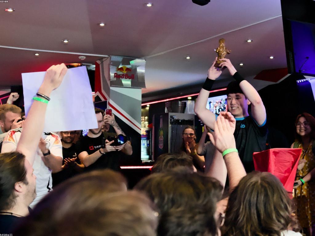 អនាគតនៃព្រឹត្តិការណ៍ E-Sports និងការអភិវឌ្ឍន៍នៅក្នុងវិស័យ